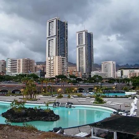Tower's Flat 2 On The 30th Floor +wifi +digital Tv Apartment Santa Cruz de Tenerife