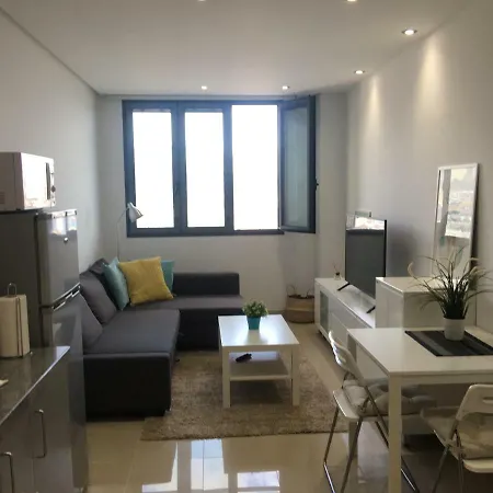 Tower's Flat 2 On The 30th Floor +wifi +digital Tv * Santa Cruz de Tenerife